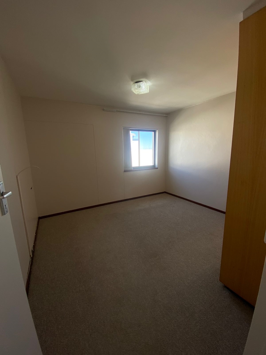 To Let 3 Bedroom Property for Rent in Strand North Western Cape